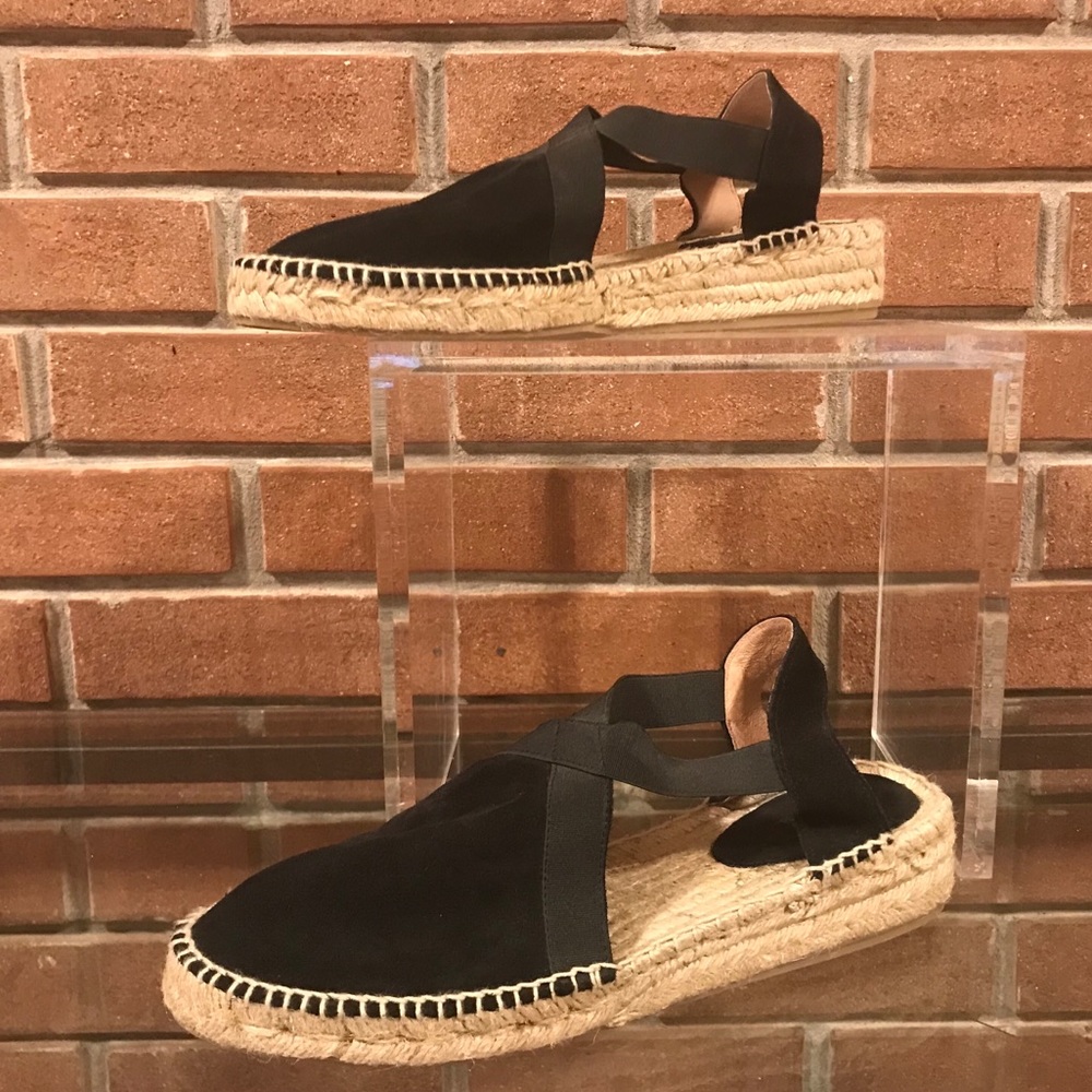 Women’s shoes